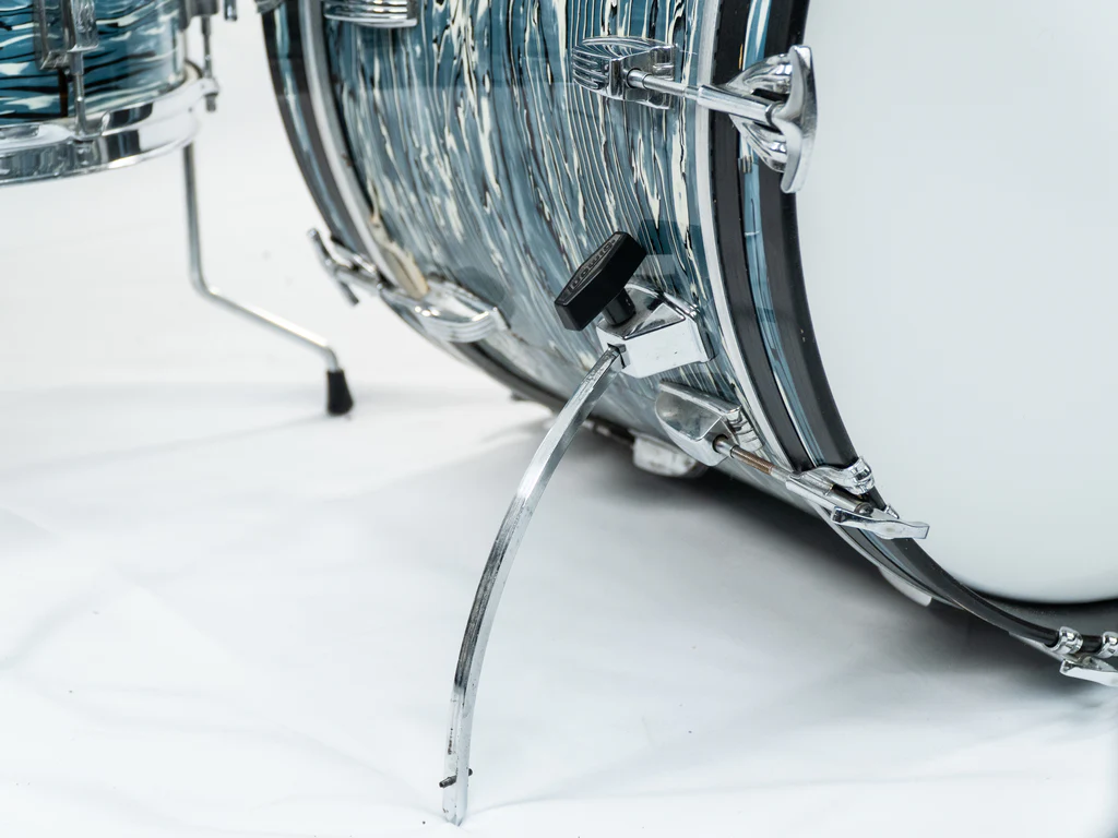 Ludwig 1976 ‘Big Beat / Hollywood’ 4 piece kit in ‘Bowling Ball’ Blue Oyster - Image 7