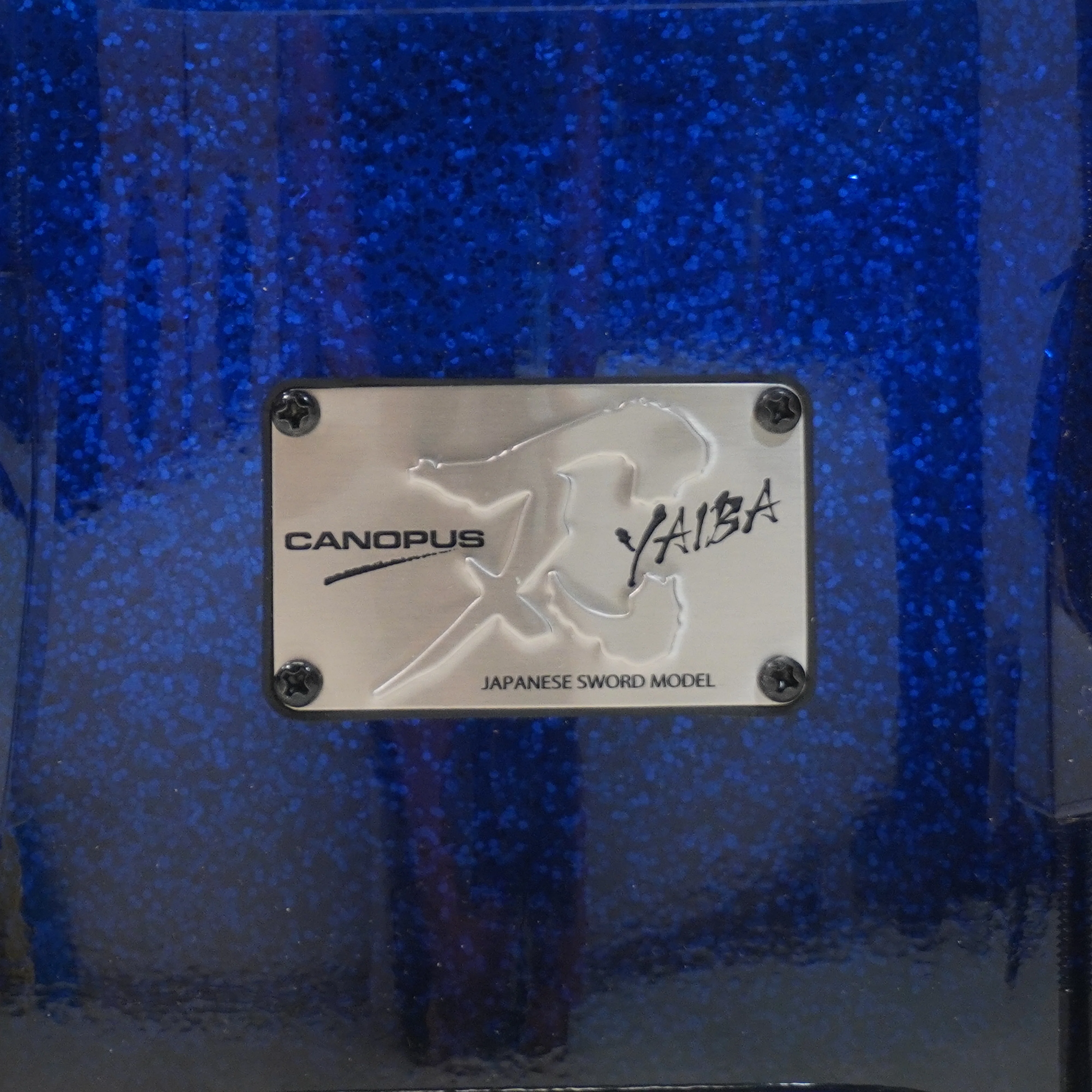 CANOPUS YAIBA 14x6.5 SNARE DRUM IN BLUE SPARKLE - Image 5