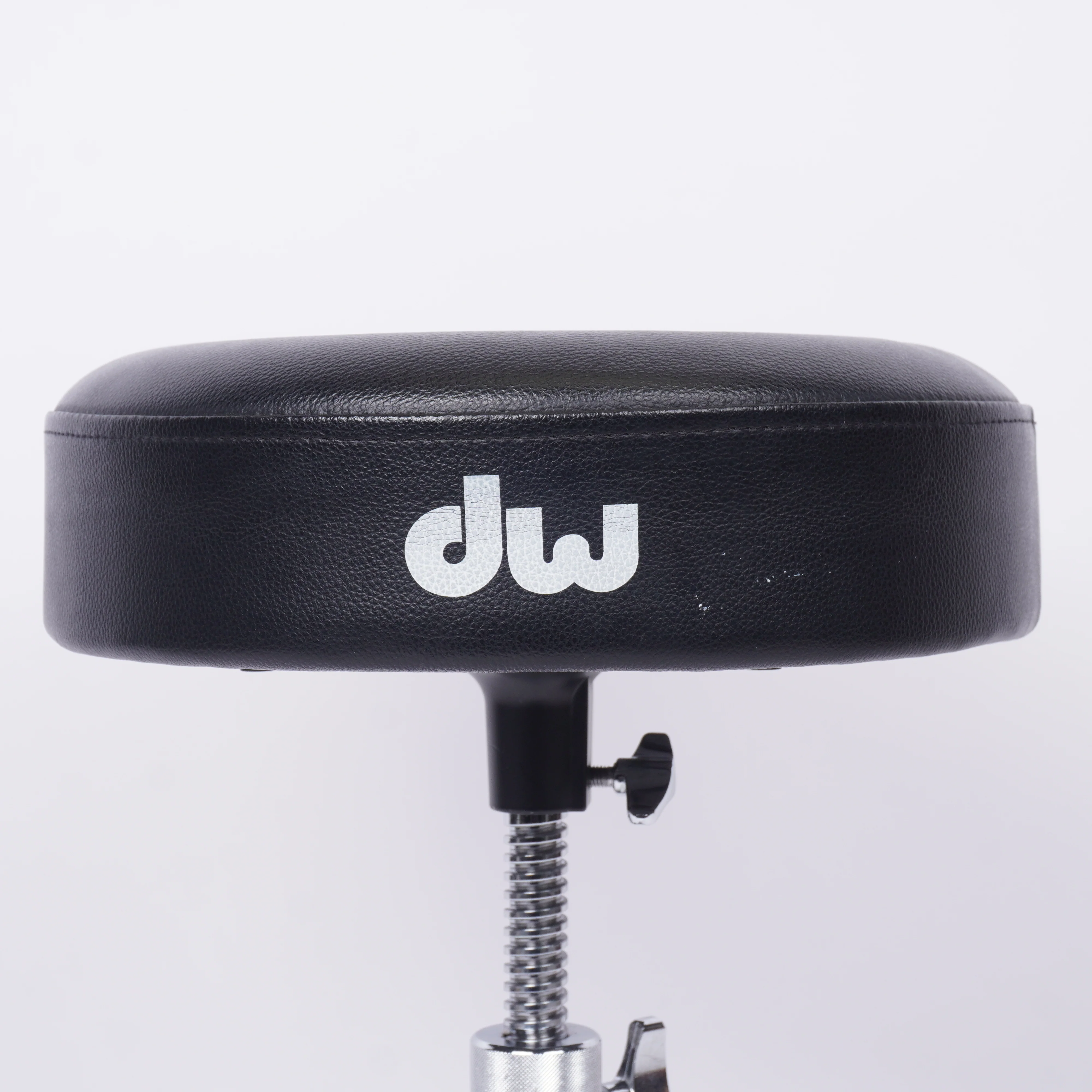 DW 5000 ROUND DRUM THRONE - Image 2