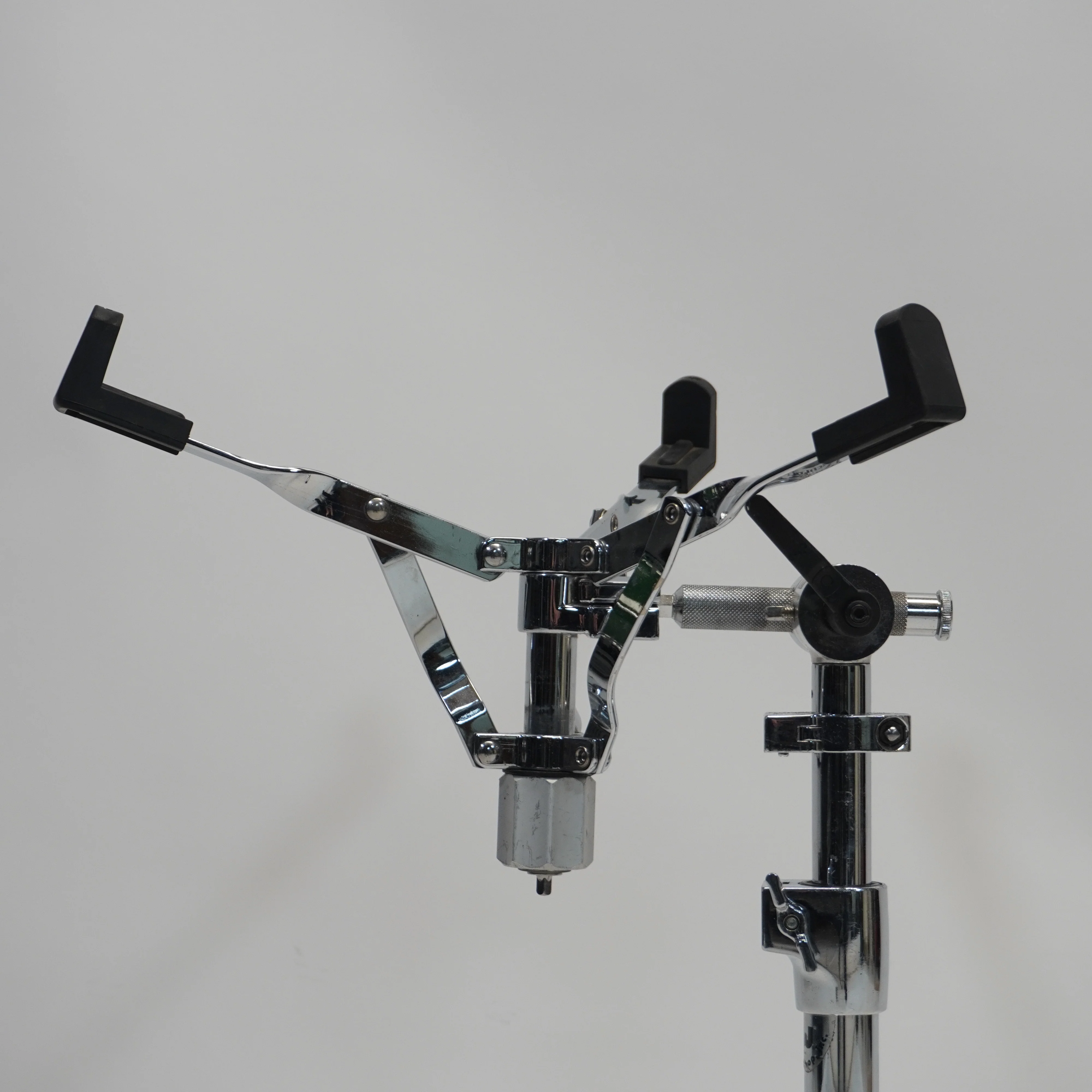 DW9300 SNARE DRUM STAND - Image 4