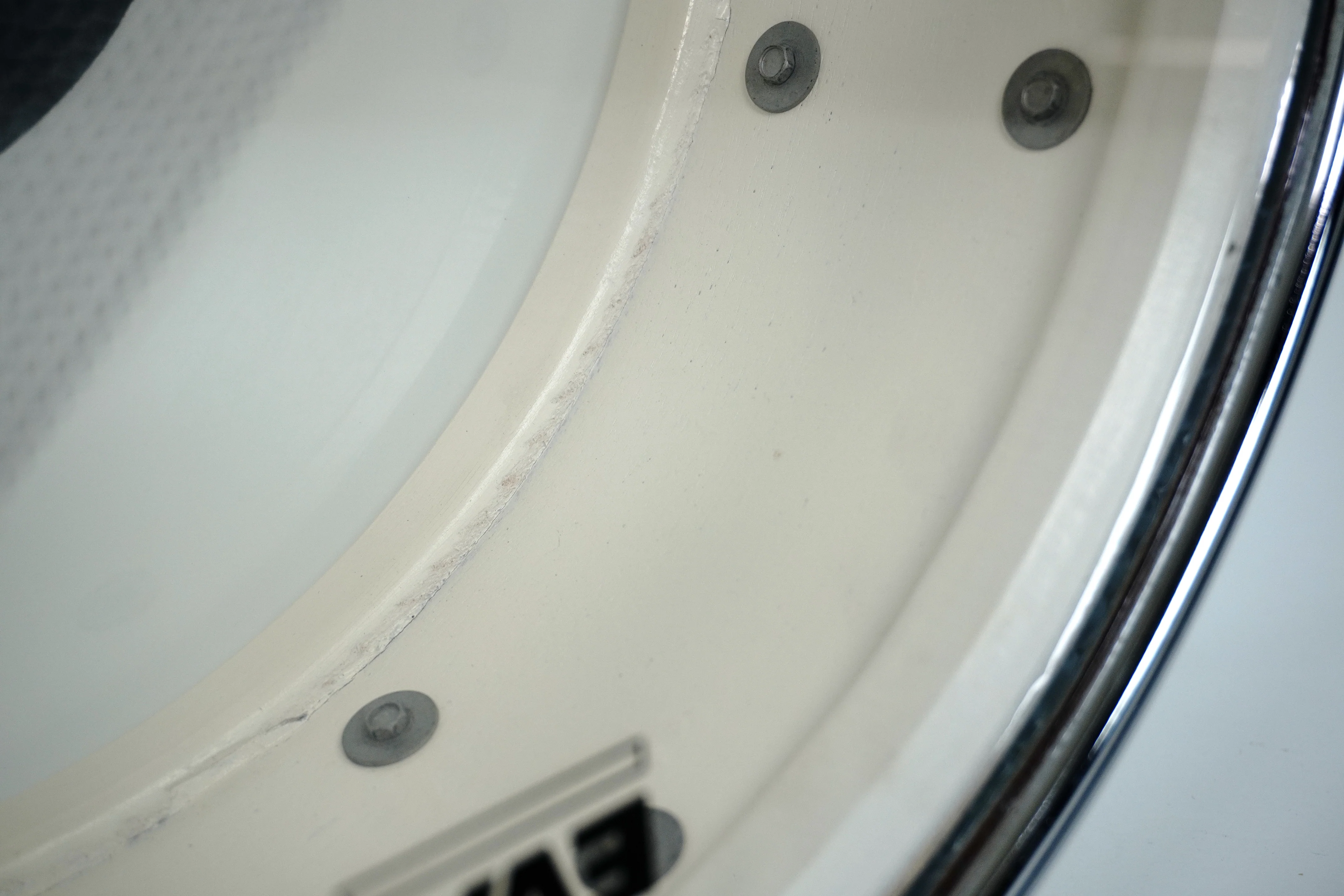 Ludwig 14” x 5.5” Jazz Festival in White Marine Pearl 1962 - Image 6