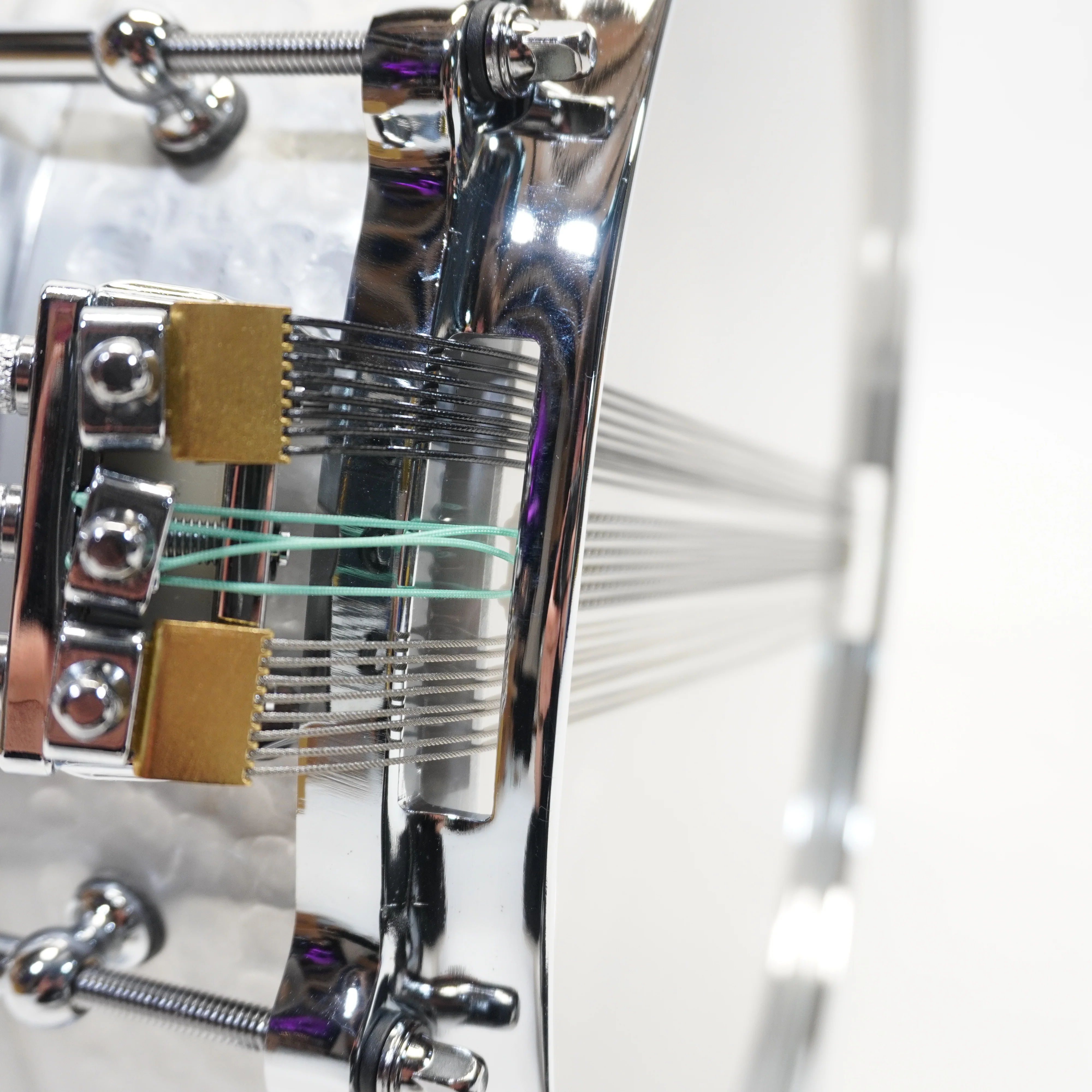 Ludwig Concert 14"x 6.5" Hammered Aluminium Snare Drum - Image 10