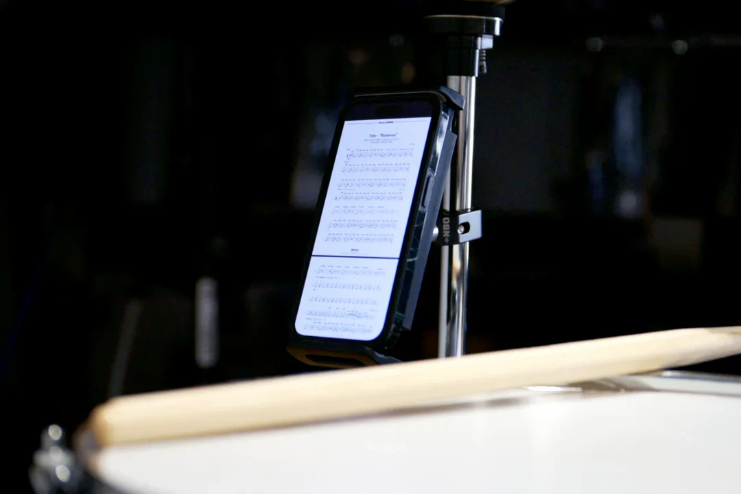NBO Universal Tablet/Phone Holder - Image 12