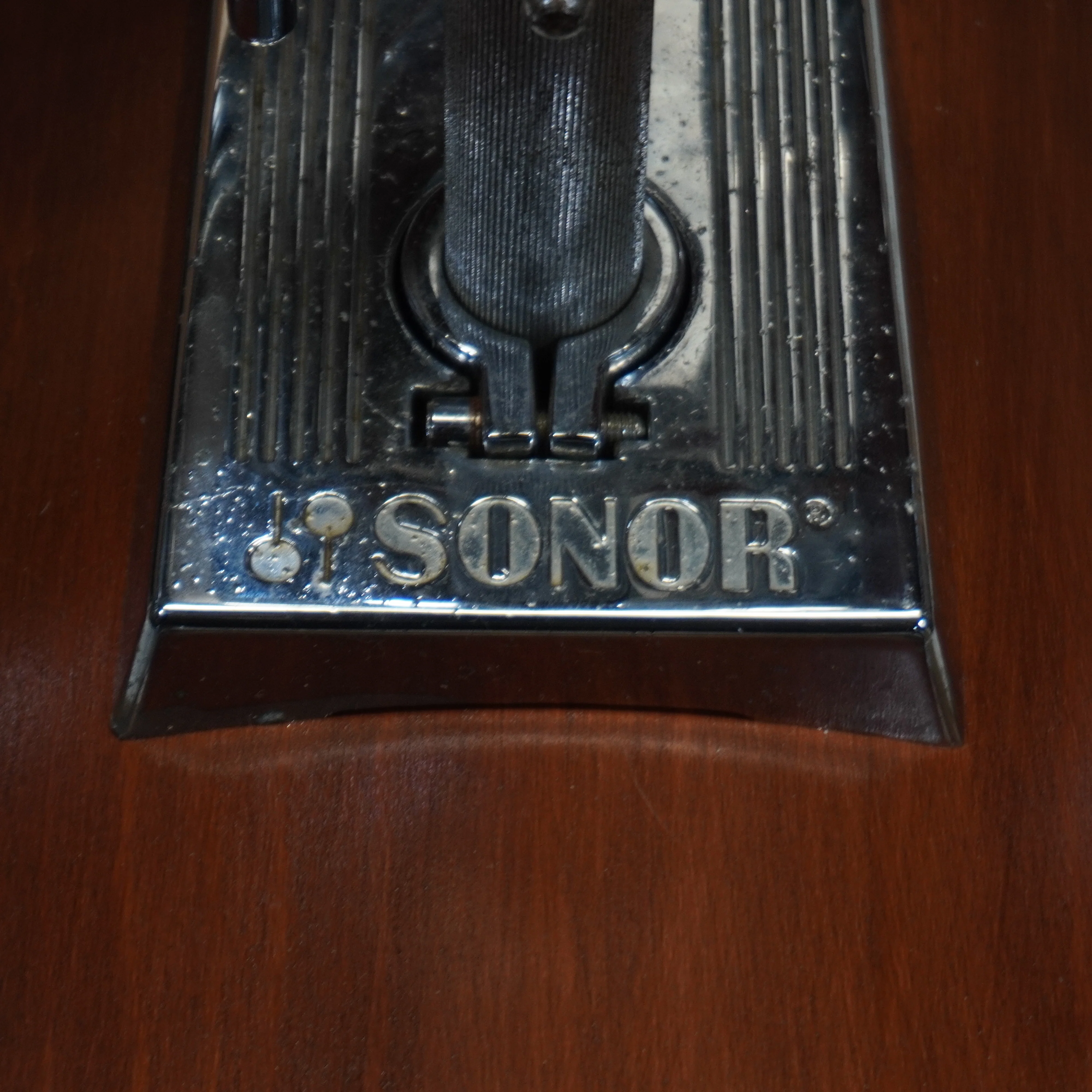 SONOR PHONIC PLUS 6-PIECE DRUM KIT IN SATIN MAHOGANY STAIN - Image 6