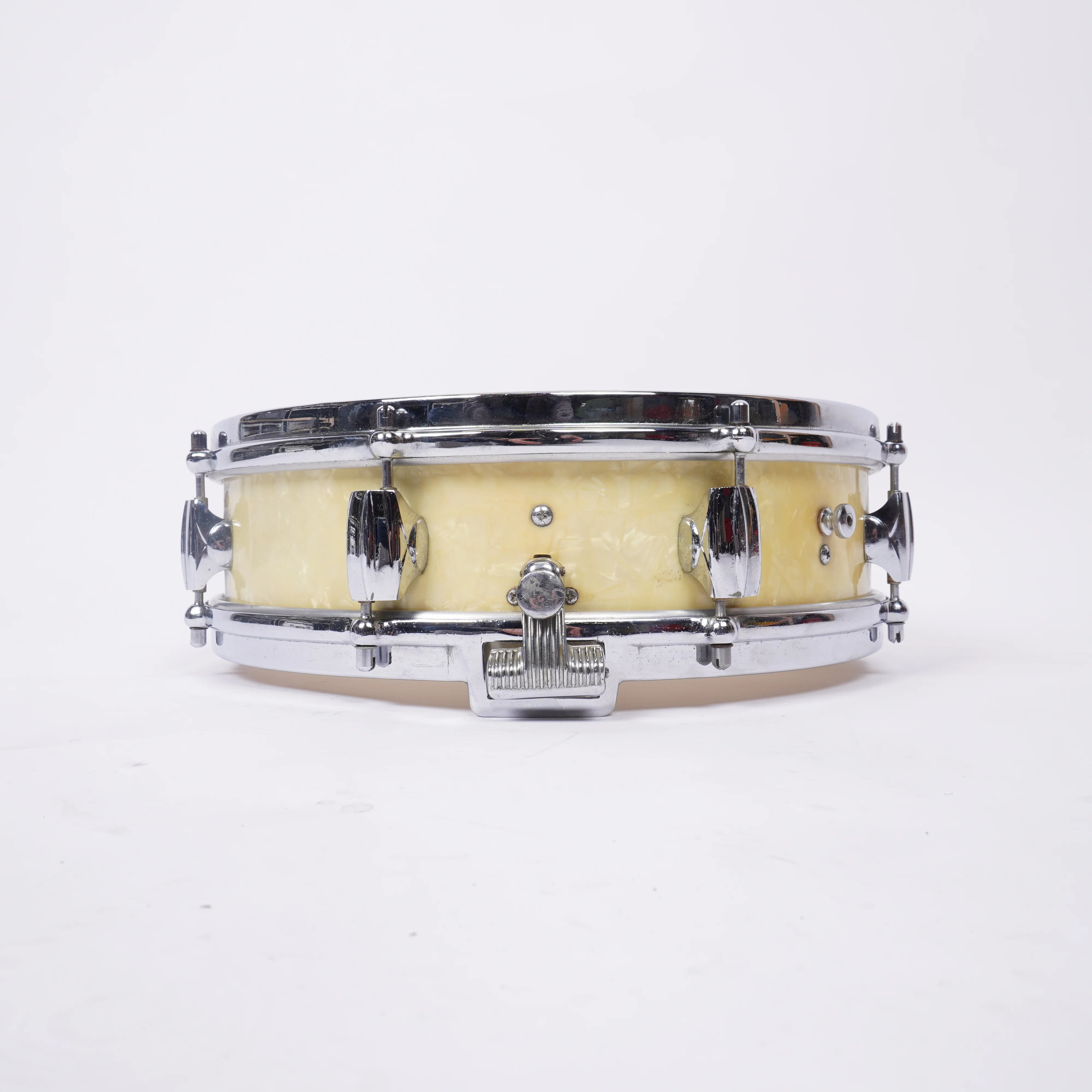 VINTAGE PREMIER ROYAL ACE 14"x 4" SNARE DRUM IN VINTAGE MARINE PEARL - Image 3