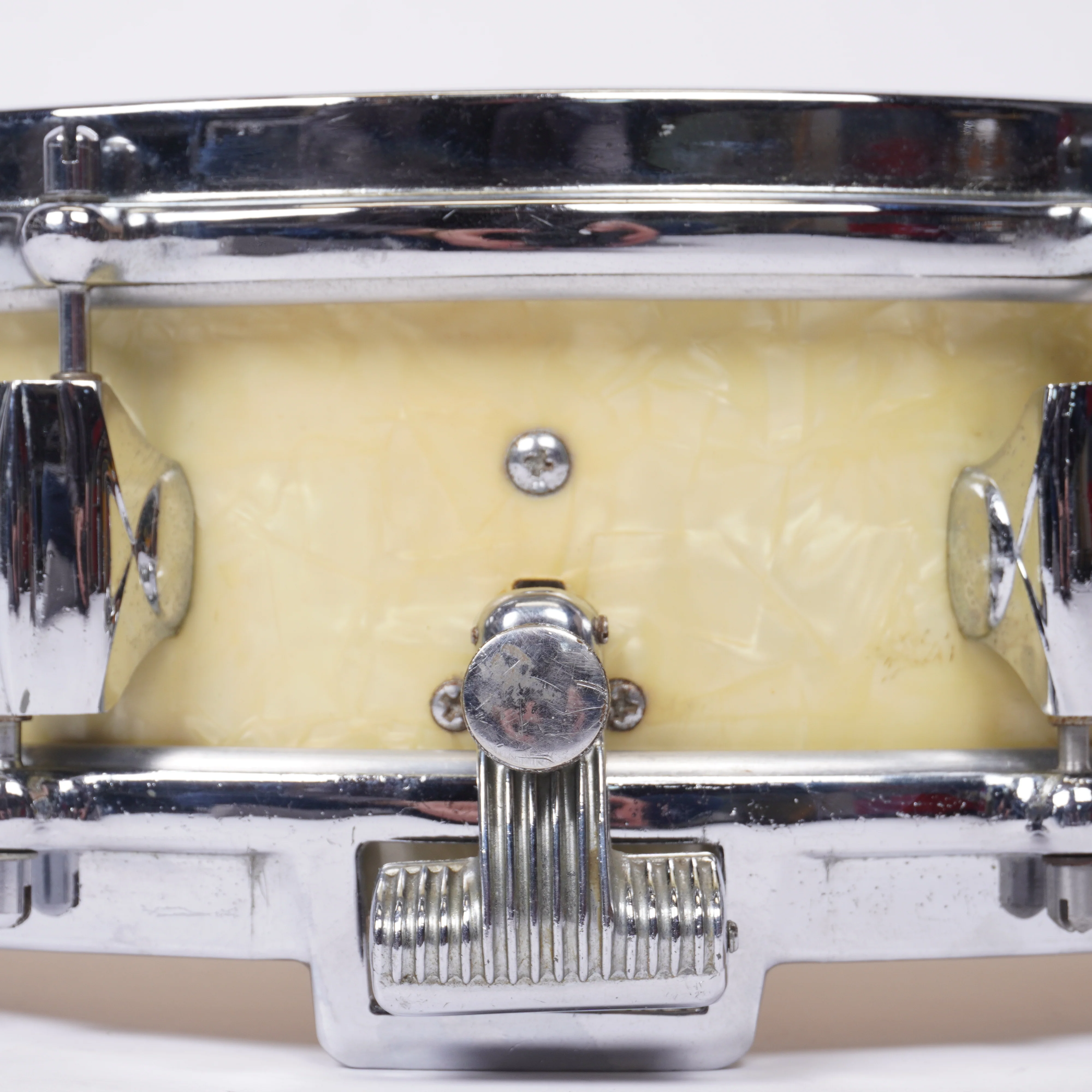 VINTAGE PREMIER ROYAL ACE 14"x 4" SNARE DRUM IN VINTAGE MARINE PEARL - Image 9