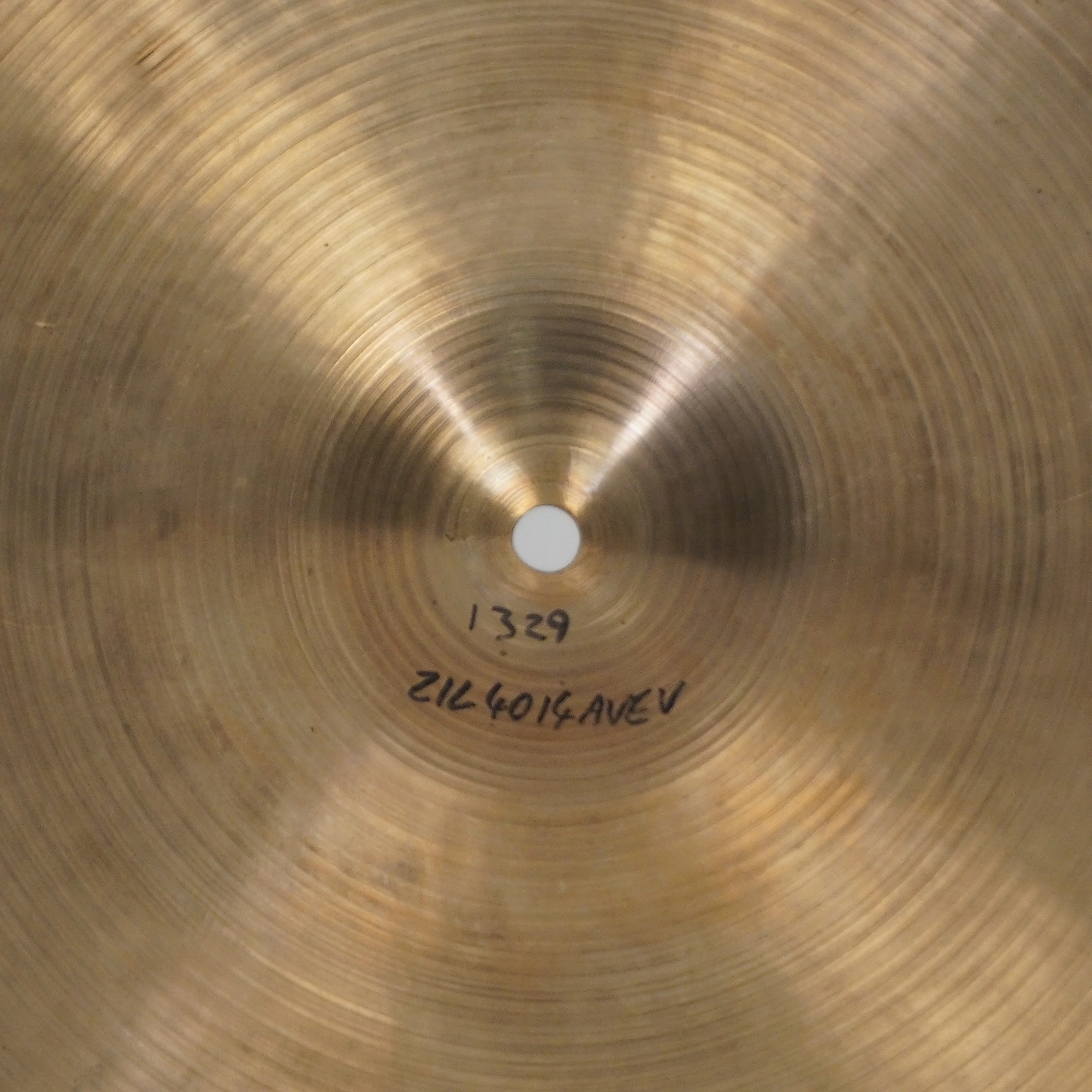 VINTAGE ZILDJIAN AVEDIS 14" HIHATS - Image 5