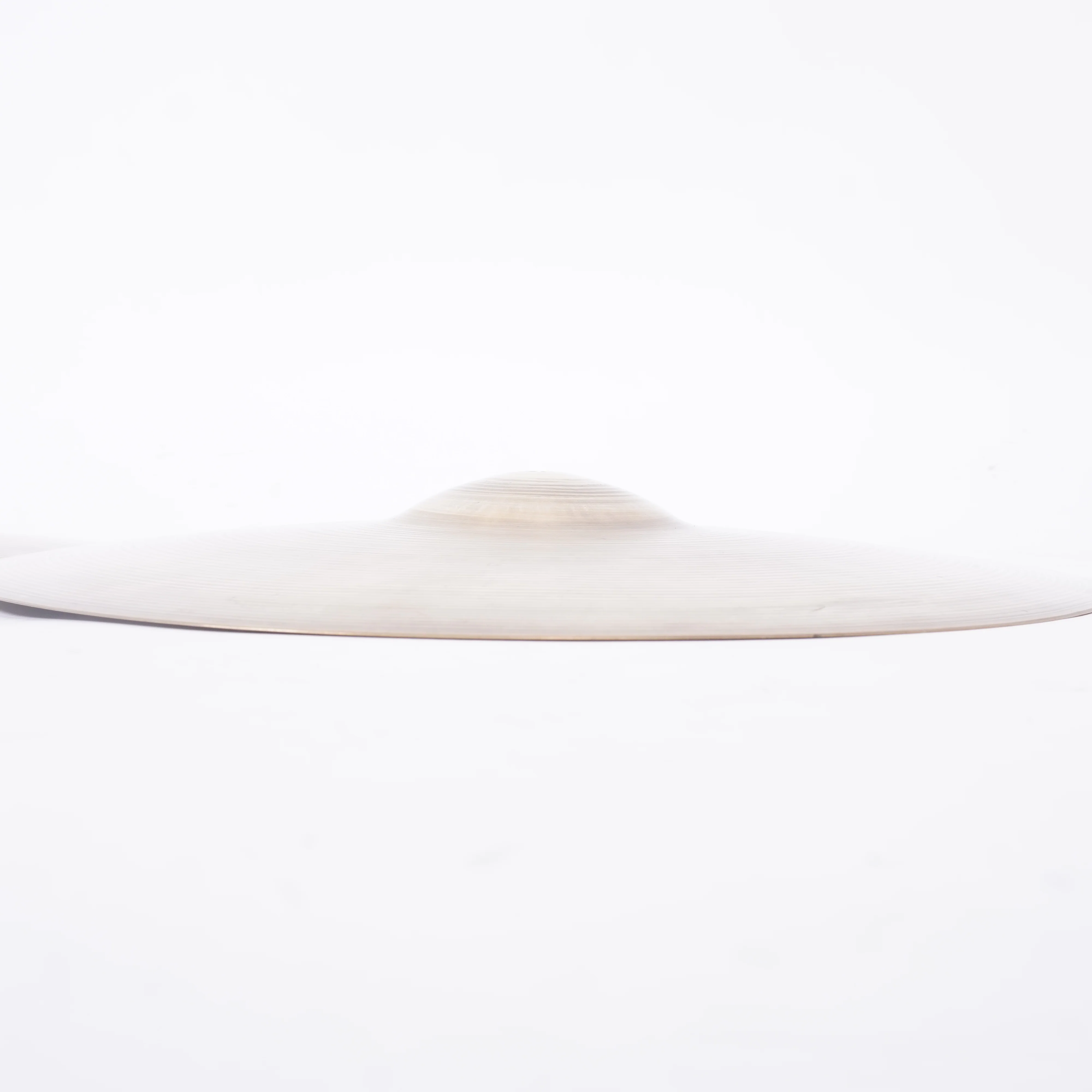 ZILDJIAN 60s AVEDIS 14" HIHATS - Image 5